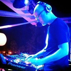 DJ Six - Dreaming Of Summer (2020)