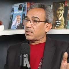 "لا أمل في القصيدة العمودية.. والرواية التاريخية ليست رواية".. صدمات سمير درويش