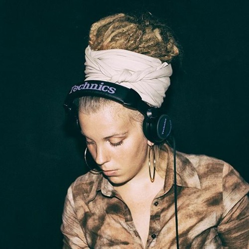 Stream 165 Roots Daughters by Soundscape Mix Series | Listen