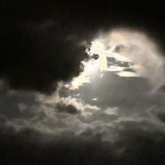 Xeniphøn & KC Baur - Off my Phone