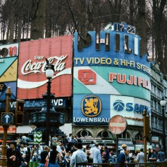 Les herbes folles au cirque de Picadilly (Disquiet0518)