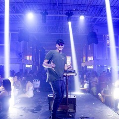 NO MUNDEL É O CABARÉ (( DJ YURI DO MUNDEL & DJ TCHOUZEN ))