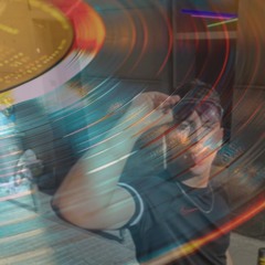 100% VINYL - AIKASOUND