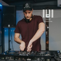 CONNECTION 04