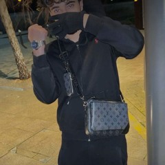 YvesSaintLaurent