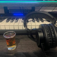 Tzuica Aia Tare (feat. Seekteer)