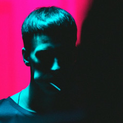 Dust Flowers - Breakbeat Sample Track