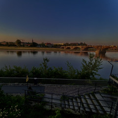 Stand In My Way (prod. Zoowe)