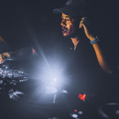 Gideon Jackson live @ Rescue WMC 2004