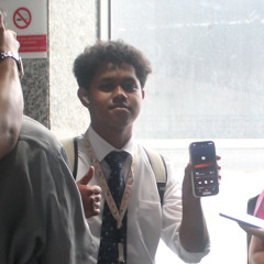 SEPERTI RATU (ft. UNIKL)