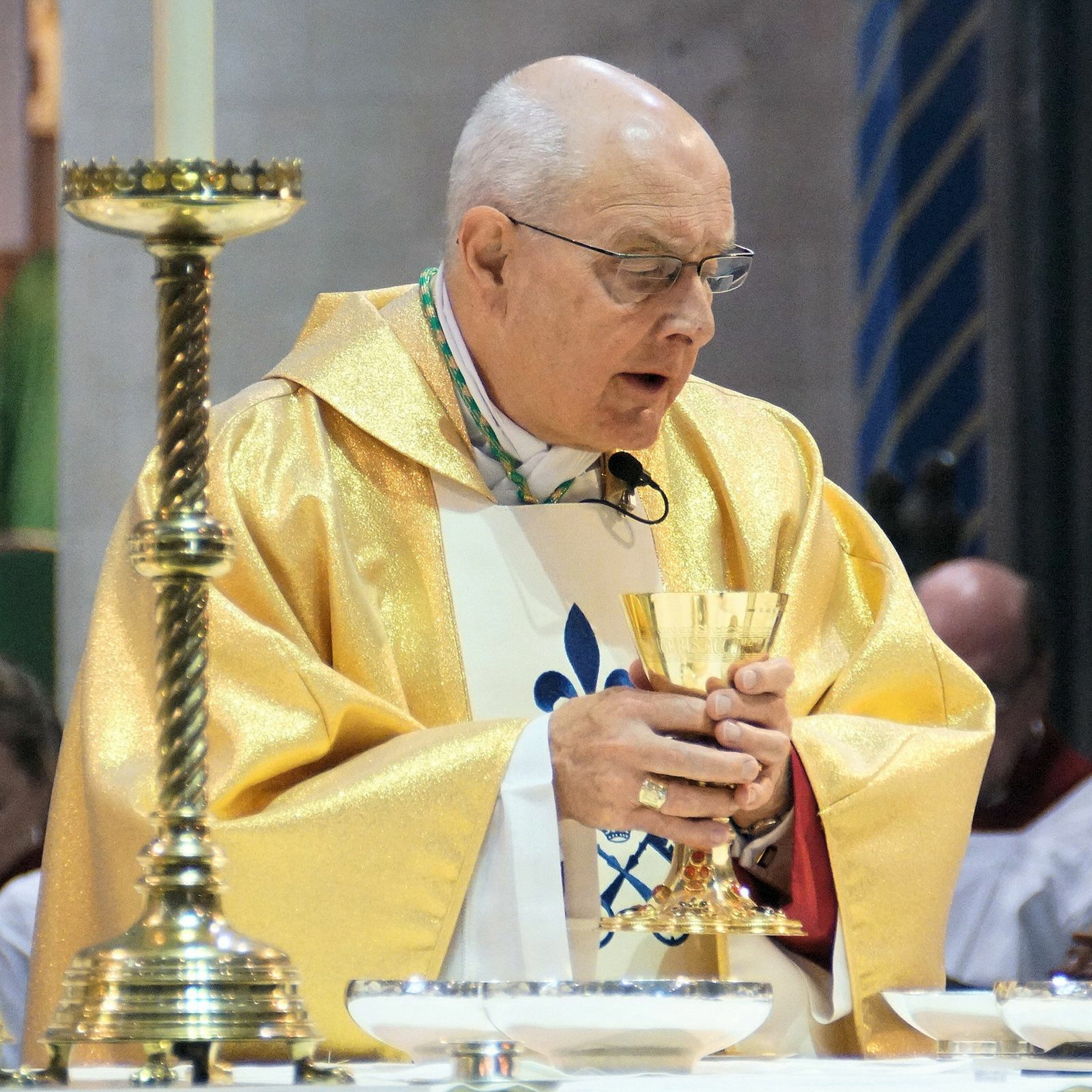 Bishop Alan Hopes praises actions of front-line workers episode artwork