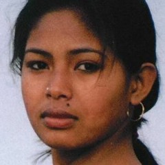 AZA DIA OMENA TSINY     NJAKATIANA  2004