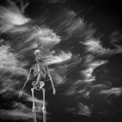 darkness & l¡ght [32vonm y santi)