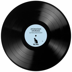 02 Jhonatan Moraes - In Contact (Original Mix)
