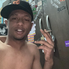 MTG SAI DA FRENTE DO MANO MC BLACK DA PENHA MC PANICO MC CAROL