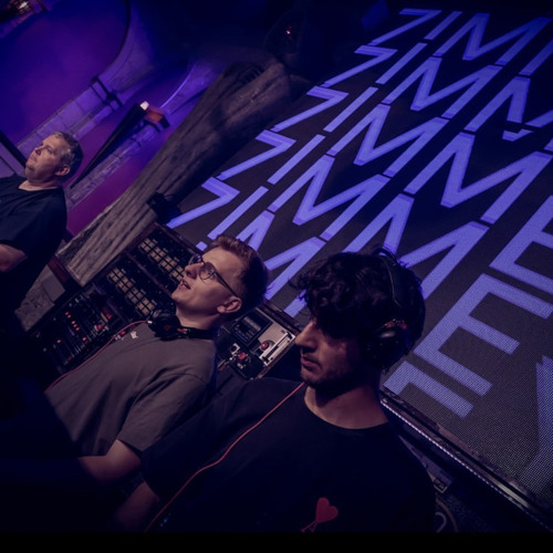 LIVE DJ SET