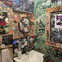 making out in the club