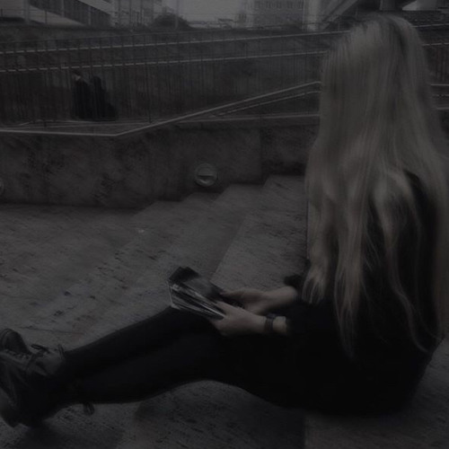 5 a.