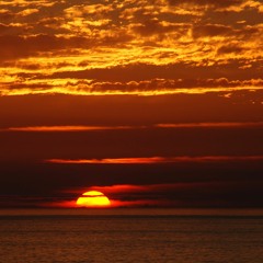 🌅 A Good Time with This Strange Effect