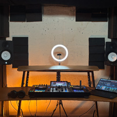 Saturday Night Home Mix (First Set)