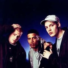 Opgezwolle Ft: Typhoon, BlaBla, James - Verre Oosten Remix