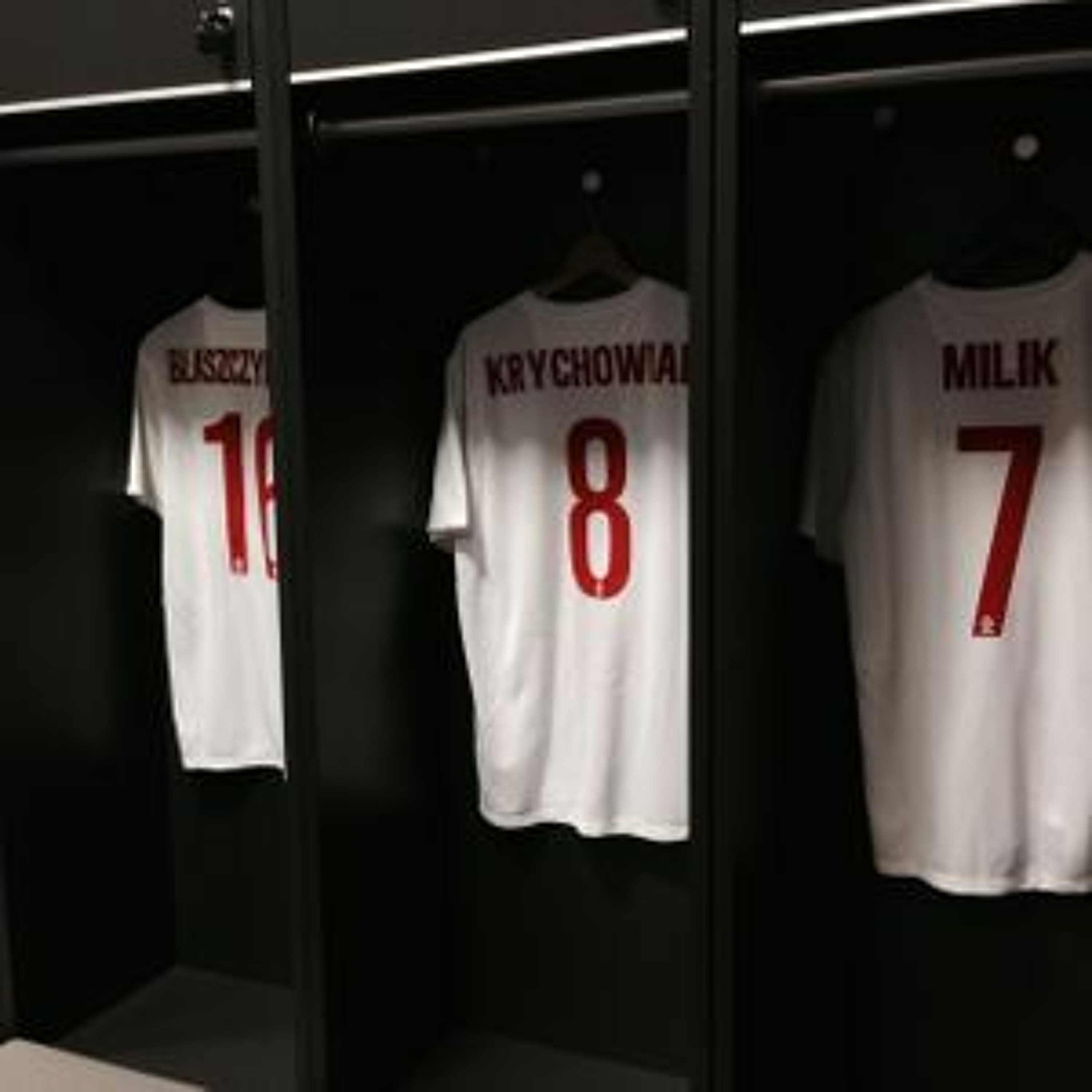 Trener Brzęczek nie ma charyzmy - Audycja Sportowa o pierwszym odcinku "Niekochanych" episode artwork