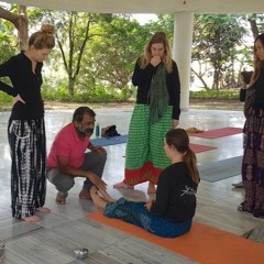 200 Hours Yoga Teacher Training In Rishikesh | Book Now - 7983277934