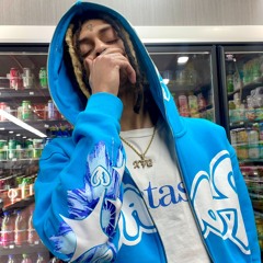 M0LLY X