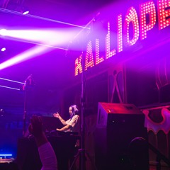 Allie Radd - live from Walter Where?House