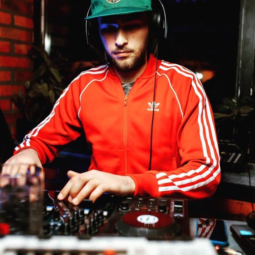 FLORIDA X TYLA X MICHAEL SPARKS WATER LOWYER X SHAKE IT (DENYS SID Mash UP).WAV