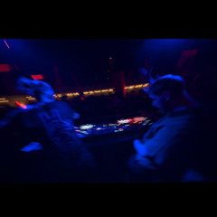 KISS KISS - TPAIN X CHRIS BROWN (KUMERA X BAZZLYNE REMIX)