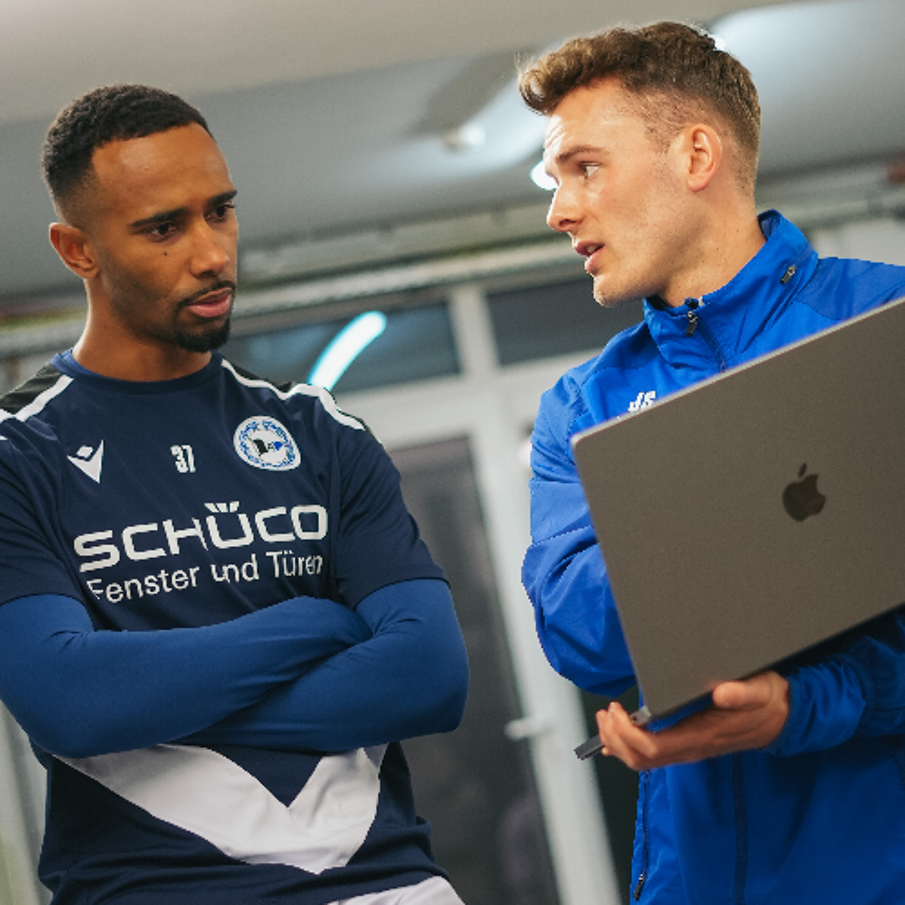 #80 Arminia-Podcast LIVE: Noah Sareren Bazee und Janik Steringer