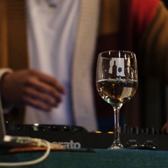Wine Live Down Sets
