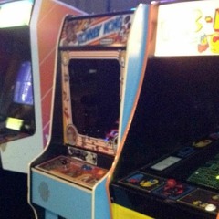 Tomoyoshi - Arcade World V1 (DUB)