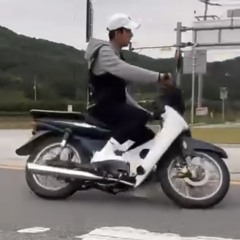 치마긁기 챌린지