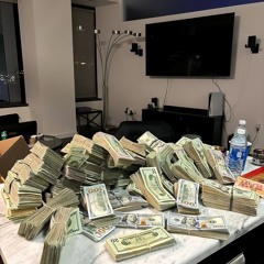 Get Dis $$$ & Stay Out Da Way