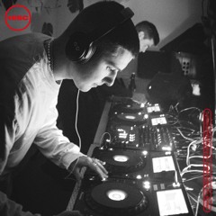 escape podcast #047 w/ Technoromantika