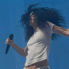 BROADCAST THE BOOM BOOM BOOOM BOOM AND MAKE 'EM ALL DANCE TO IT