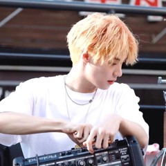 NFlying Cover