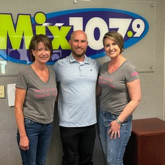 Breast Cancer Survivors Joanna Arend and Jackie Noe