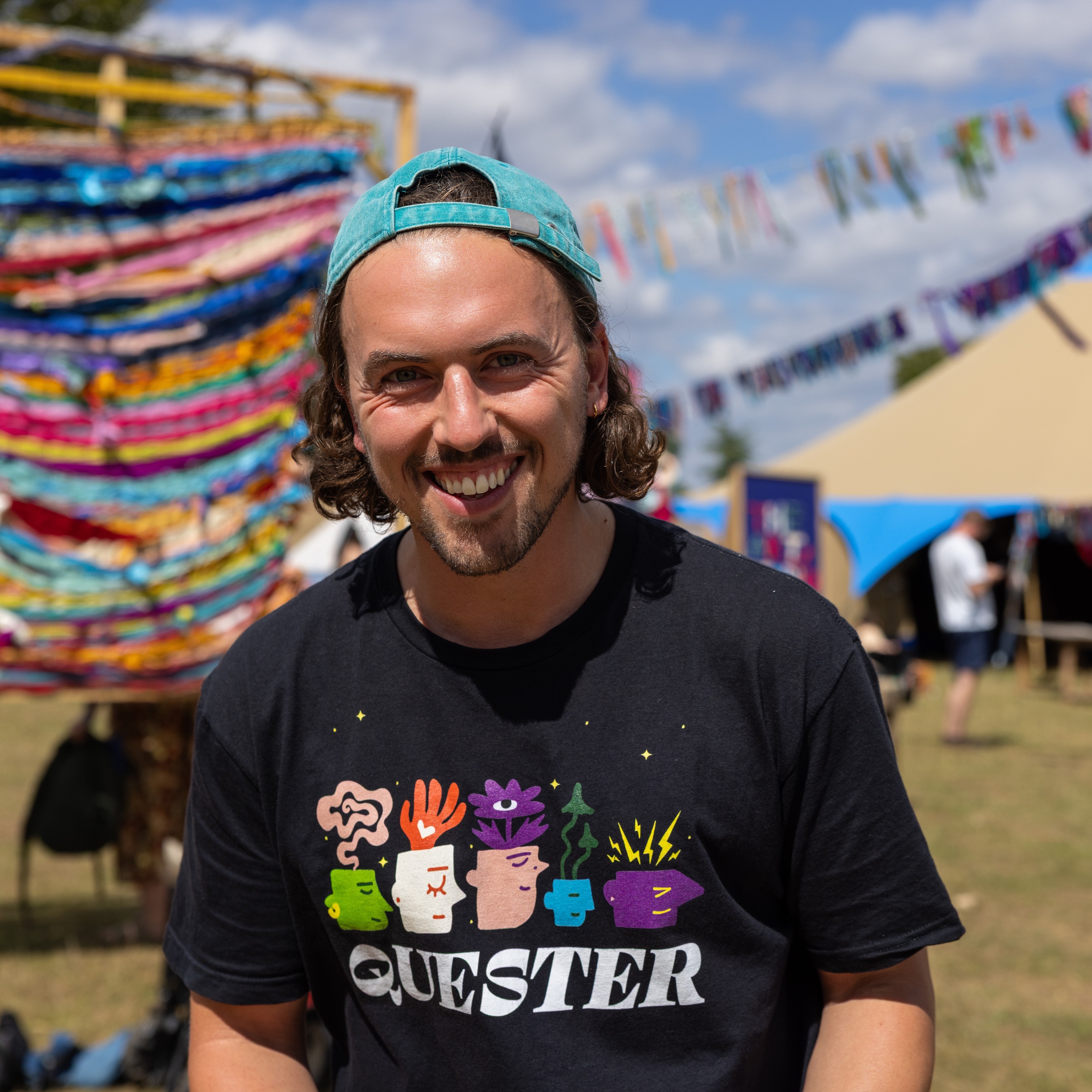 Ep. #299: A Creative Quester's Guide to Curiosity, with Sam Furness