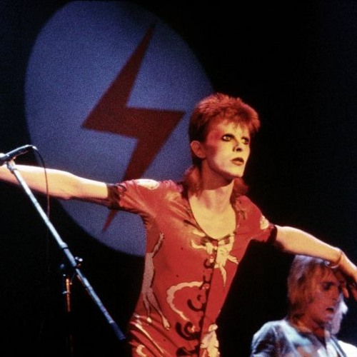 Bowie Ziggy Live