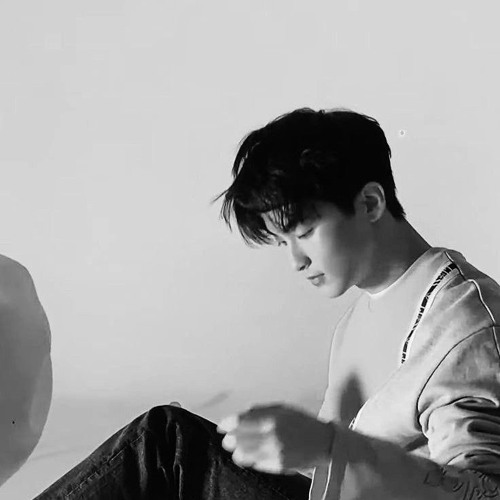 마크 - 걘 아니야