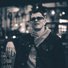 monoarm - Two Decks one Hand #20 (Progressive House) DJ Mix 06/25