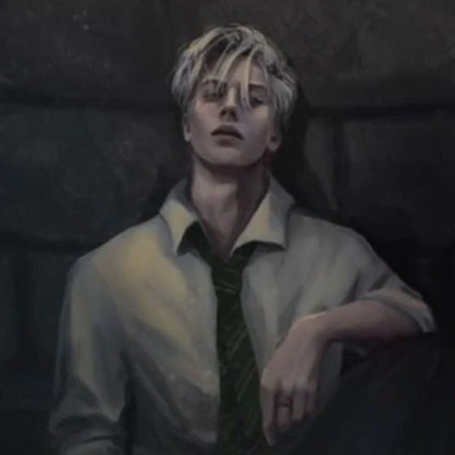 Draco Malfoy and the Mirror of Ecidyrue Part 1