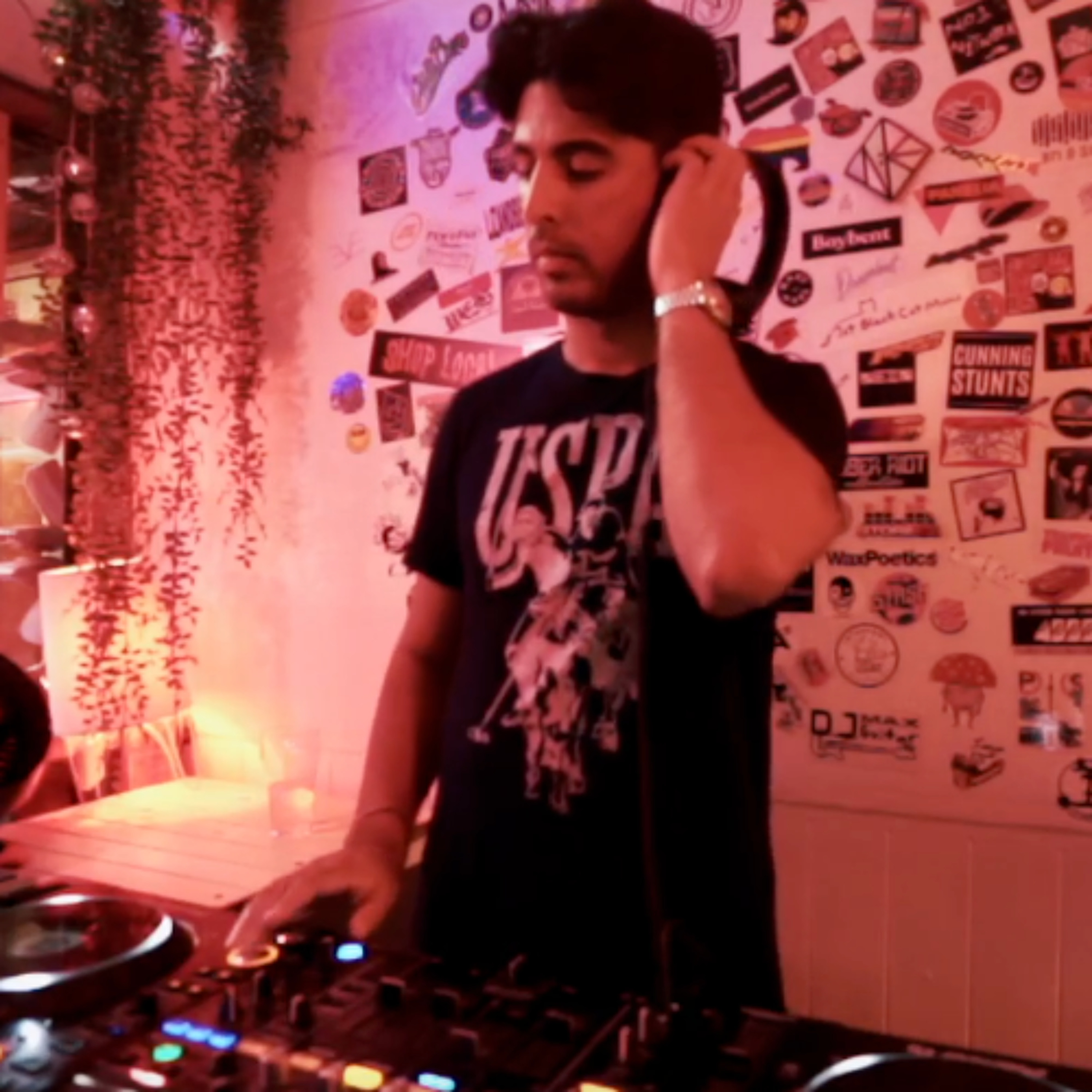 QUIVR, Live DJ sets from Fortitude Valley Australia
