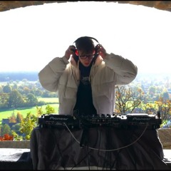 Freestyle Groovin’ In Nature