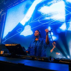 Hannah Laing Creamfields 2025 Apex