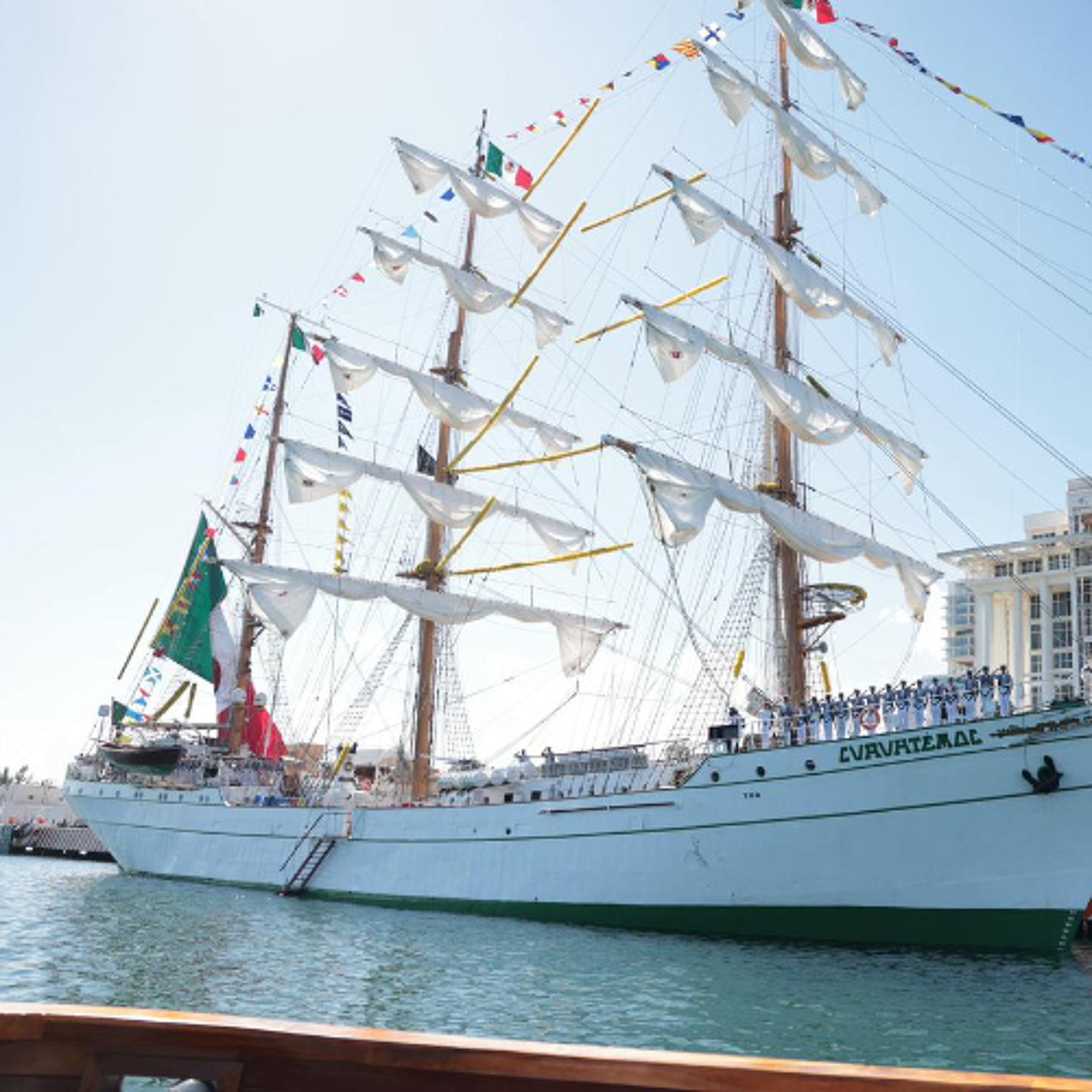El regreso del Buque Escuela Cuauhtémoc