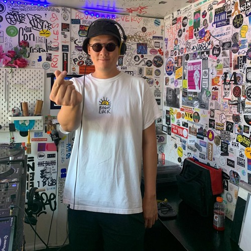 Weird Science With Chung @ The Lot Radio 08 - 04 - 2022